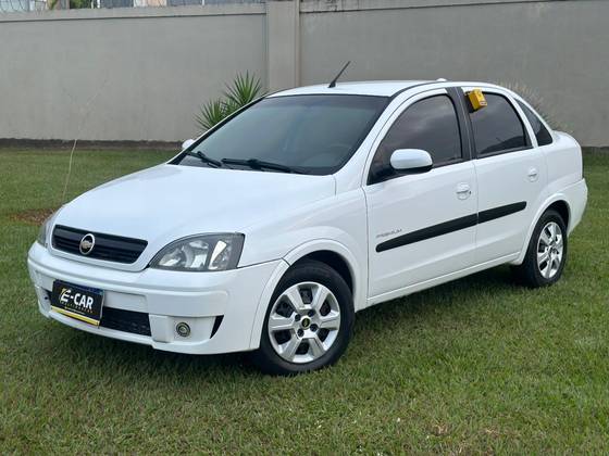 CHEVROLET CORSA 1.4 MPFI PREMIUM SEDAN 8V FLEX 4P MANUAL CHEVROLET CORSA 1.4 MPFI PREMIUM SEDAN 8V FLEX 4P MANUAL